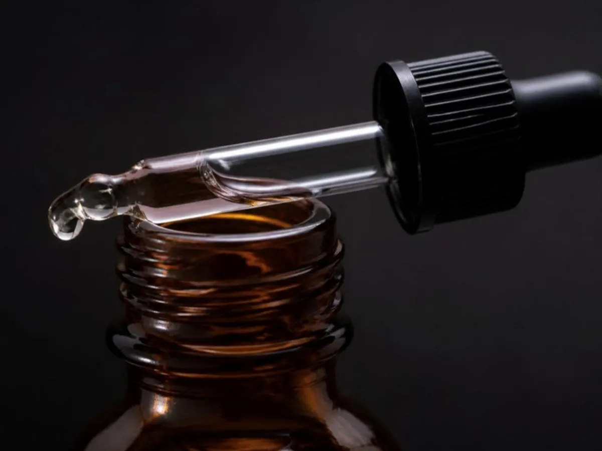 Glass Dropper Bottles — close-up texture